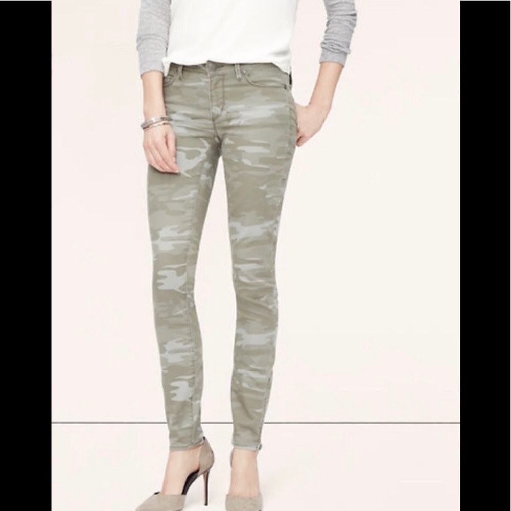 Ann Taylor Loft Modern Skinny Camo Ankle Jeans